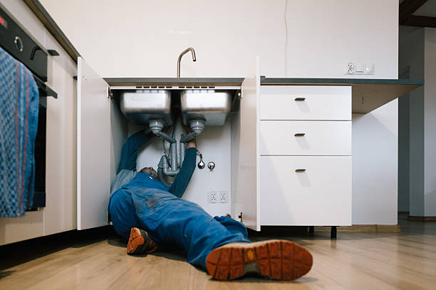 Professional Leak Detection technician working in Clinton, NY